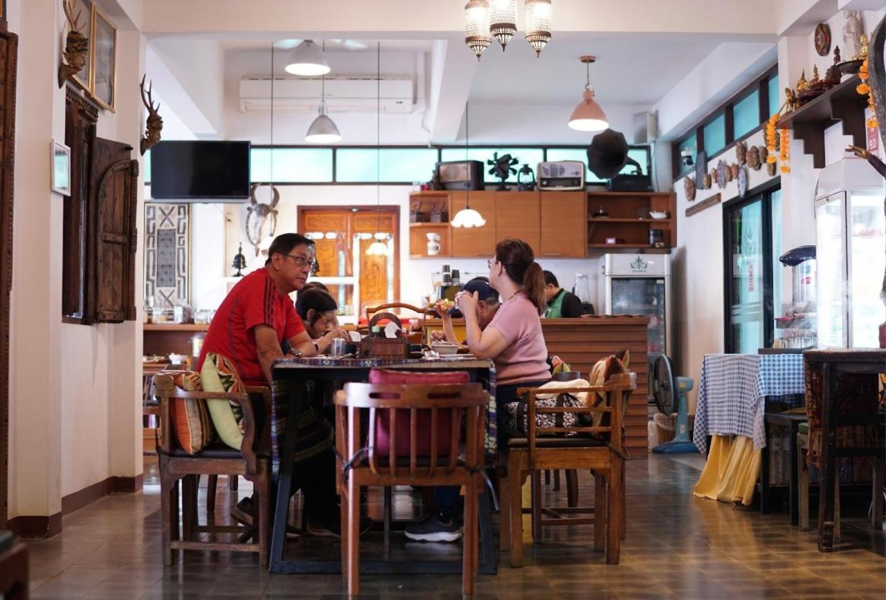 Baan Huenphen Boutique Hotel Chiang Mai Eksteriør bilde